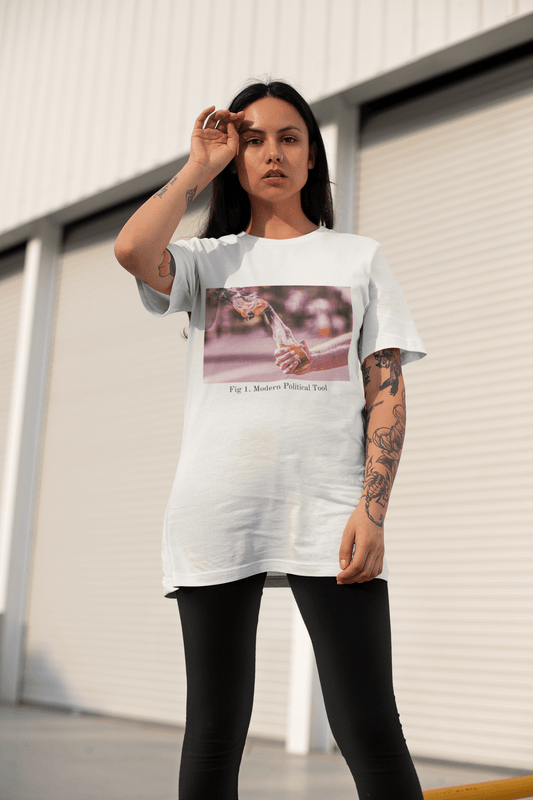 How to Style Graphic T-Shirts: Mastering the Art of Oversized Tees - The Cool Gecko