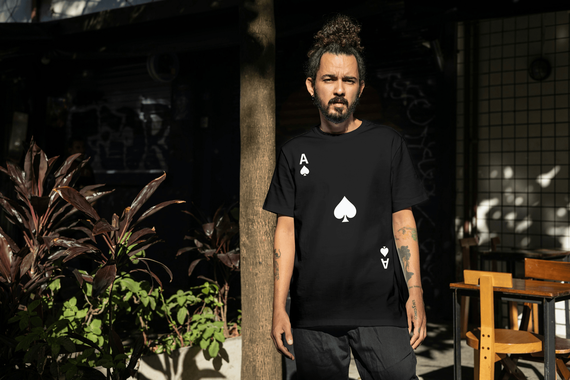Ace of Spades Tee - The Cool Gecko